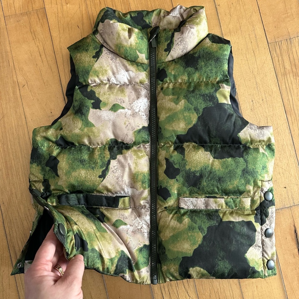 Kids Camouflage Puffy Vest